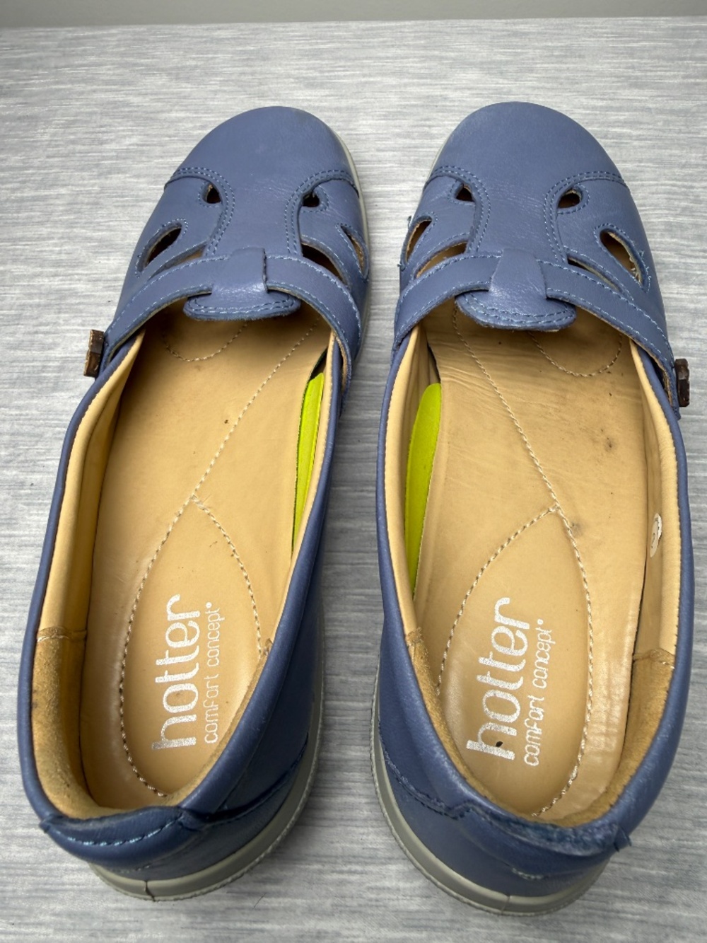 Hotter Nirvana Leather Mary Jane Comfort Shoes Blue Floral Cutout Sz 8 - Picture 5 of 10